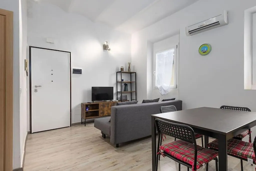 Unyca - Charming Cozy Retreat - Florence 0*,  Italy